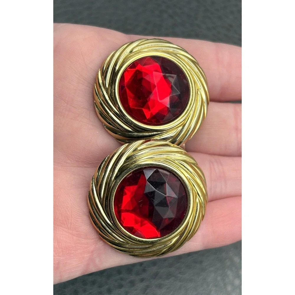 VTG 80S RED Resin Rhinestone GOLD Tone BYZANTINE STYLE Clip On EARRINGS